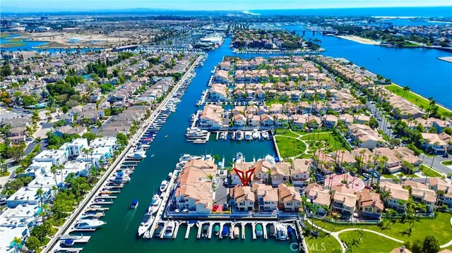 $2,350,000 | 347 Empire Landing, Long Beach, CA 90803