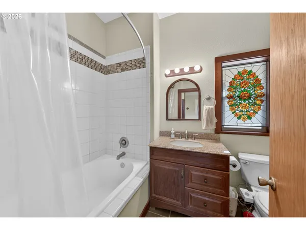 $649,900 | 1020 Spooner Ridge Lane, Oakland, OR 97462