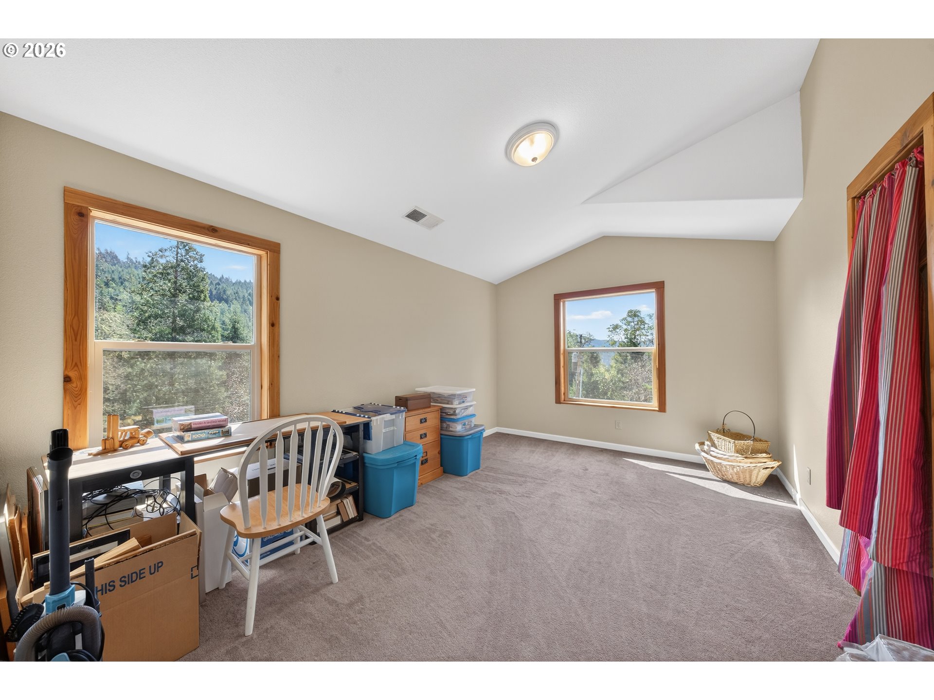 1020 Spooner Ridge Lane Oakland, OR 97462 - Photo 16 of 44 Bedroom