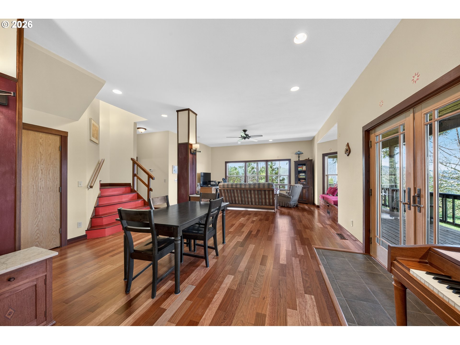 1020 Spooner Ridge Lane Oakland, OR 97462 - Photo 5 of 44 Great Room