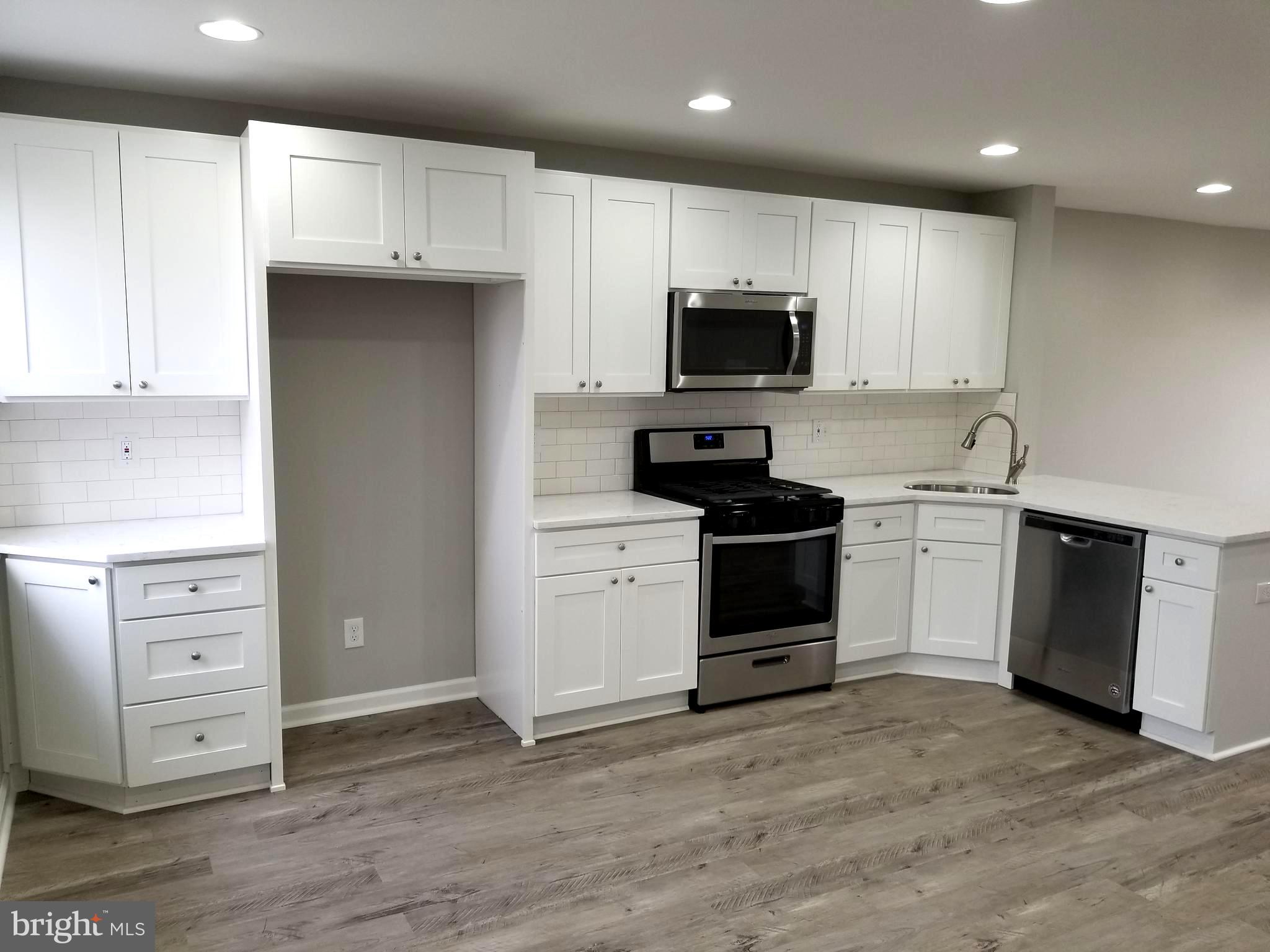 1642 Ashurst Road Philadelphia, PA 19151 - Photo 4 of 22 Gallery Image 4
