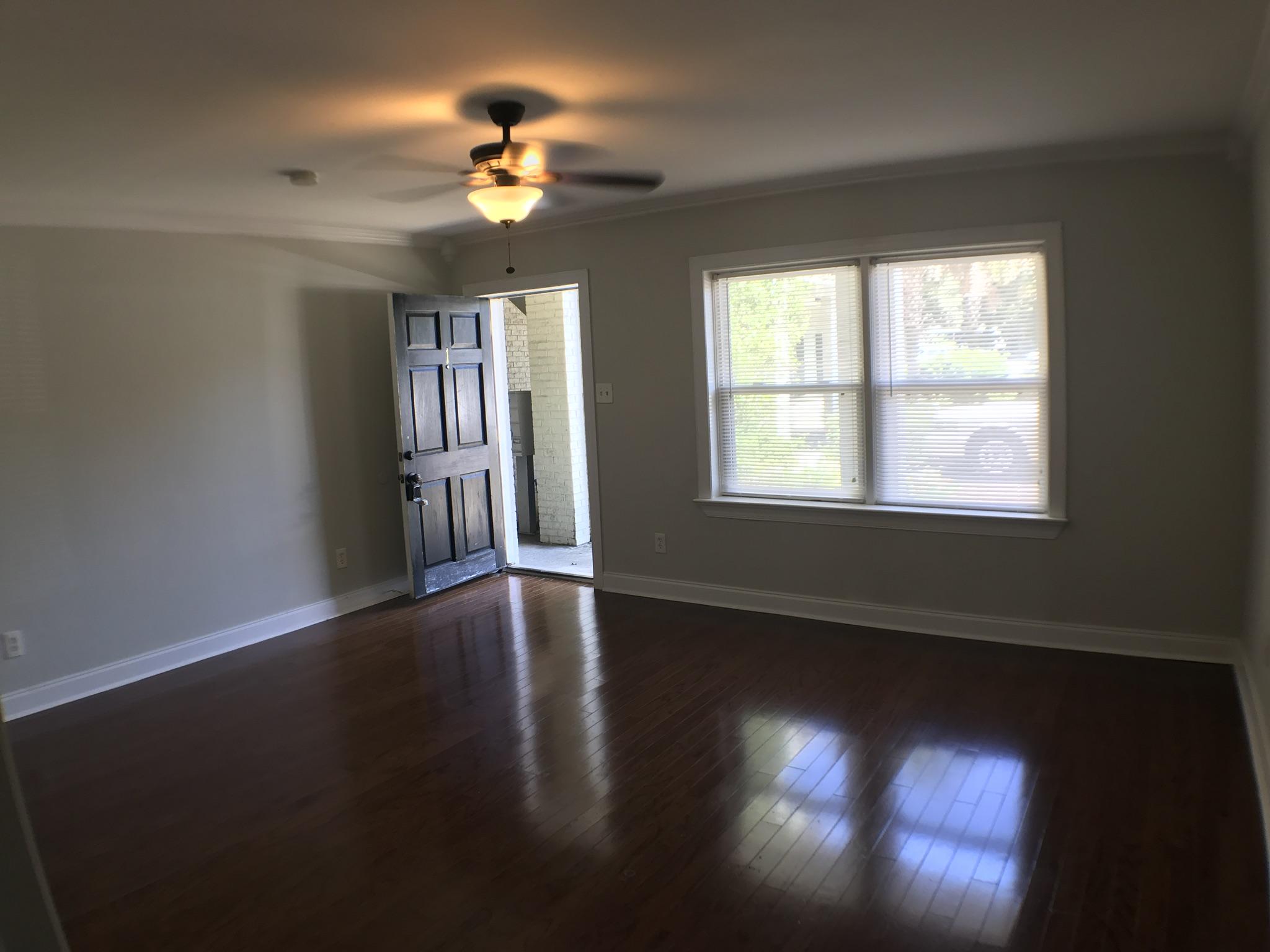 1301 Rutledge Avenue, Unit 3 Charleston, SC 29403 - Photo 4 of 10 6BCD855E-9357-4E6A-92D2-4F87621B3FA7