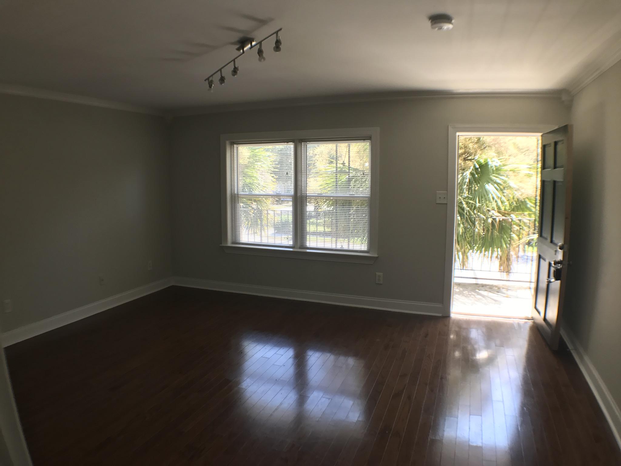 1301 Rutledge Avenue, Unit 3 Charleston, SC 29403 - Photo 9 of 10 405D13AD-4114-48BC-A2C0-E08D3EBBCBF4
