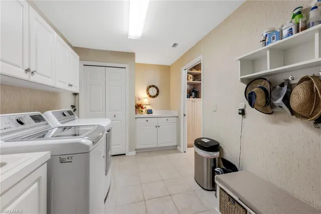 $1,200,000 | 487 Palo Verde Drive, Naples, FL 34119