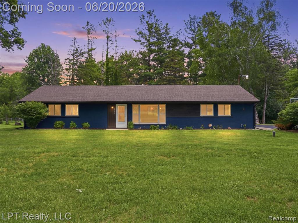 3700 Napier Road Canton, MI 48187 - Photo 1 of 27