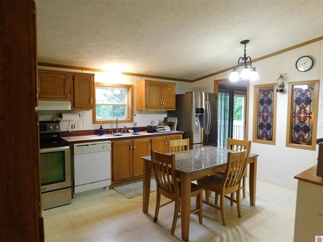 14 Heather Road Kuttawa, KY 42055 - Photo 9 of 34 I