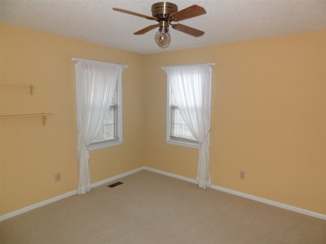 108 Club Ridge Drive, Unit CLUB RIDGE) Pickens, SC 29671 - Photo 9 of 17