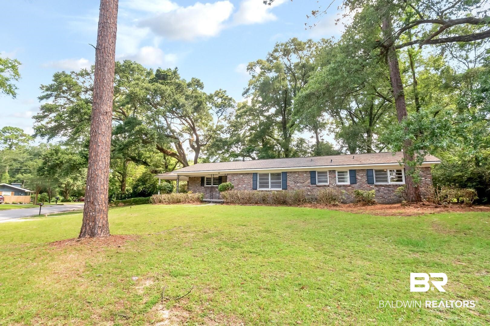 150 Cosgrove Drive Mobile, AL 36608 - Photo 3 of 30