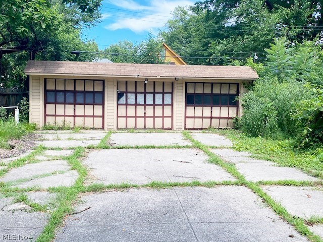 1757 Wickford Road Cleveland, OH 44112 - Photo 34 of 34