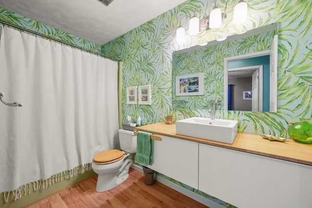 $435,000 | 6615 Kaiser Drive, Lawrenceburg, IN 47025