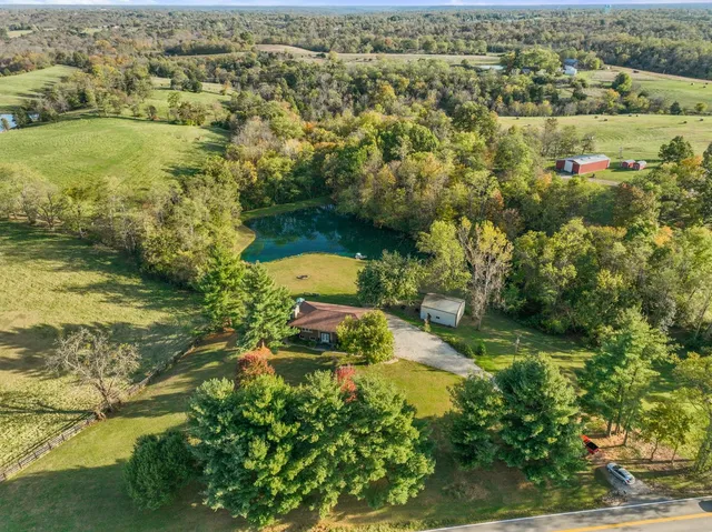 $435,000 | 6615 Kaiser Drive, Lawrenceburg, IN 47025