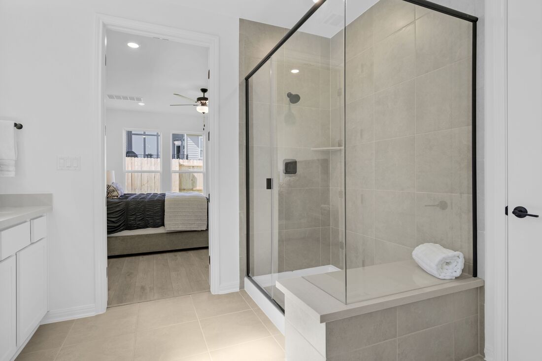 225 Wingstem Way Georgetown, TX 78633 - Photo 11 of 38 225 Wingstem Way ~ Ready Now