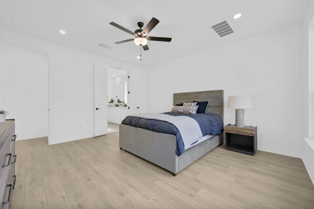 225 Wingstem Way Georgetown, TX 78633 - Photo 10 of 38 225 Wingstem Way ~ Ready Now