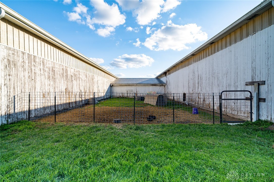 9306 Kenrick Road Dayton, OH 45458 - Photo 24 of 56