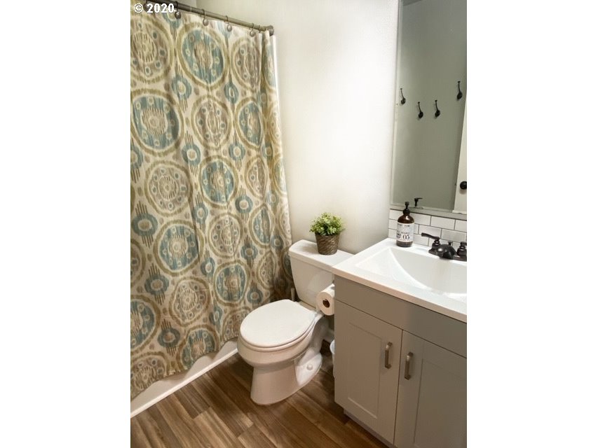 3410 Merryvale Road Eugene, OR 97404 - Photo 14 of 19 Gallery Image 14
