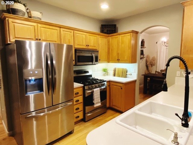 3410 Merryvale Road Eugene, OR 97404 - Photo 3 of 19 Gallery Image 3