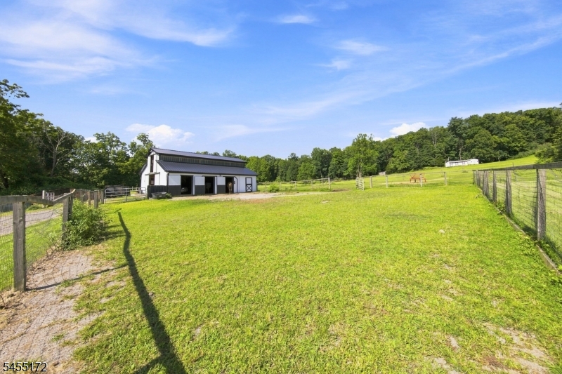 39 Hope Road Blairstown, NJ 07825 - Photo 38 of 50 Gallery Image 38