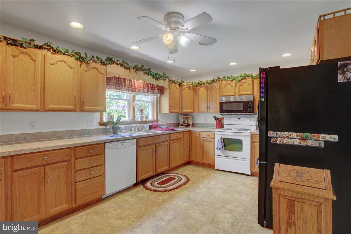 6748 Jack Road St. Thomas, PA 17252 - Photo 12 of 36 Gallery Image 12