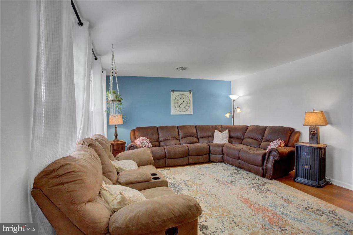 6748 Jack Road St. Thomas, PA 17252 - Photo 7 of 36 Gallery Image 7