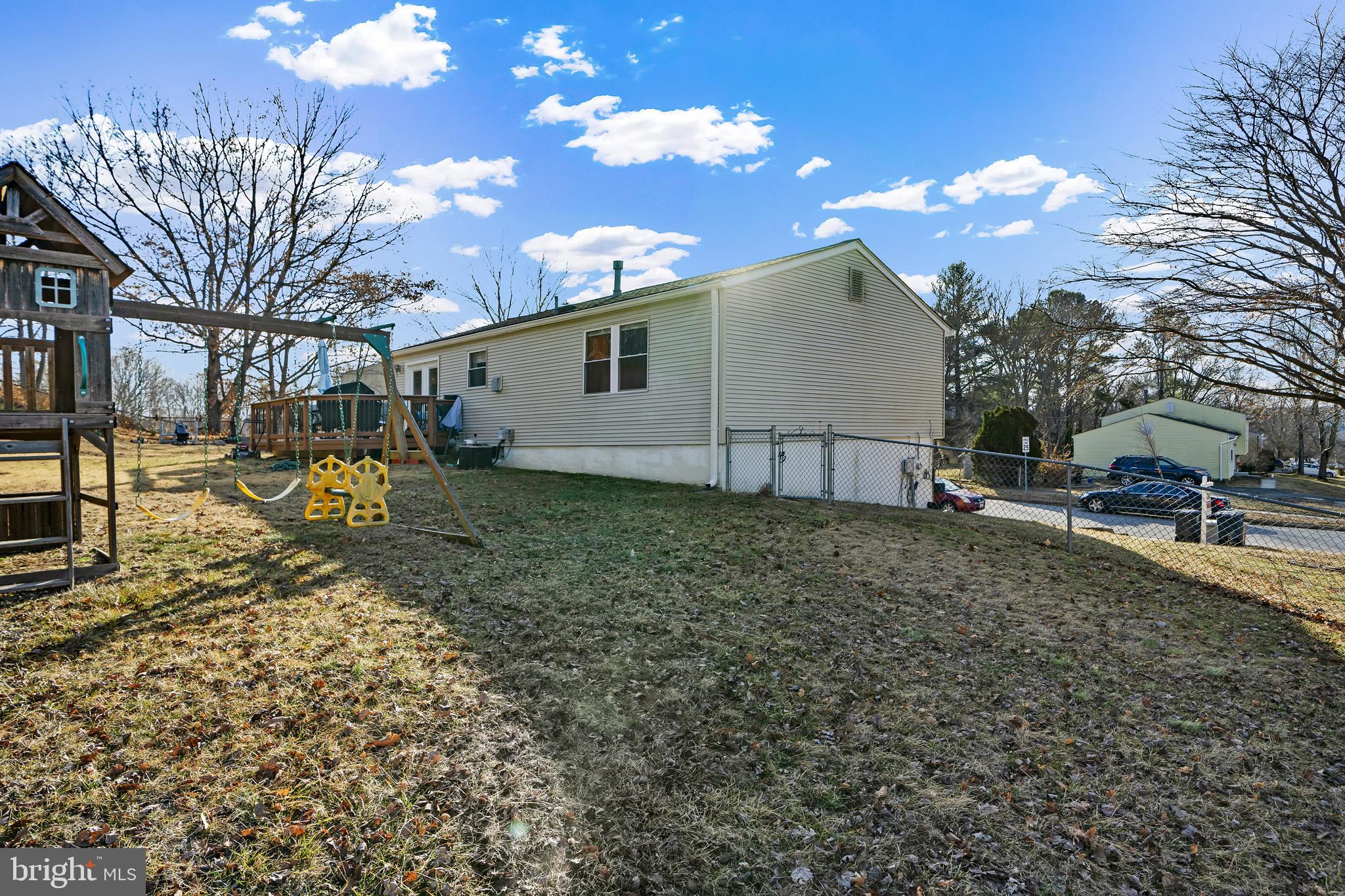 12600 Lunan Road Clinton, MD 20735 - Photo 2 of 40