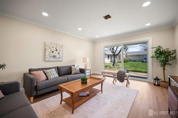 $479,000 | 701 Croydon Road, Unit A, Monroe Township, NJ 08831