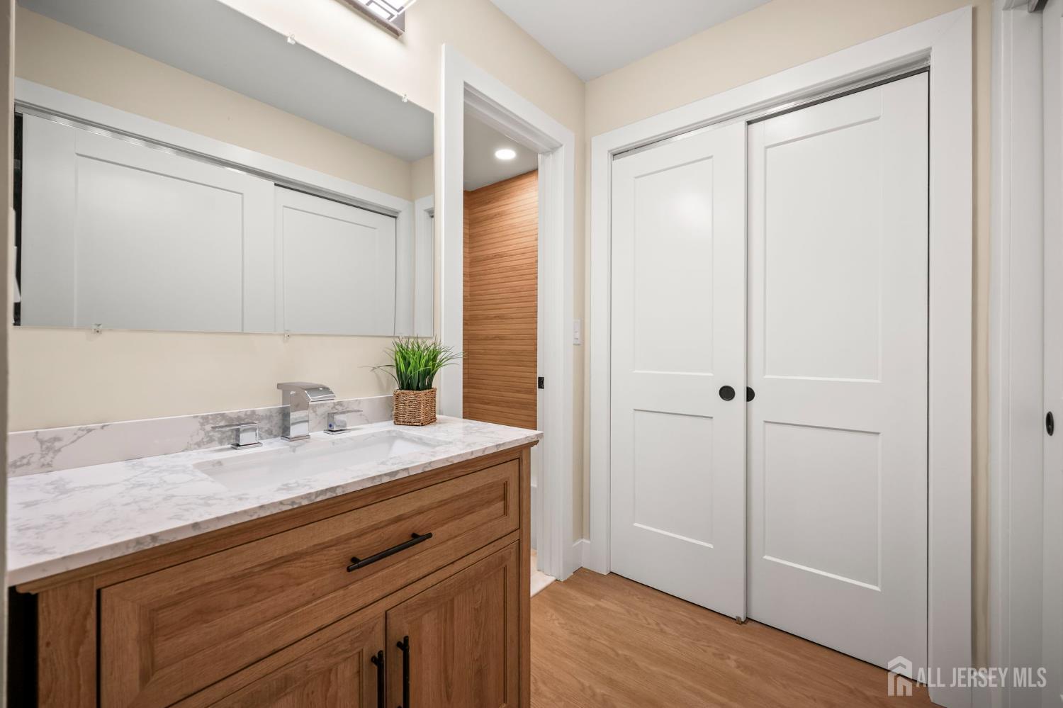 701 Croydon Road, Unit A Monroe Township, NJ 08831 - Photo 19 of 33