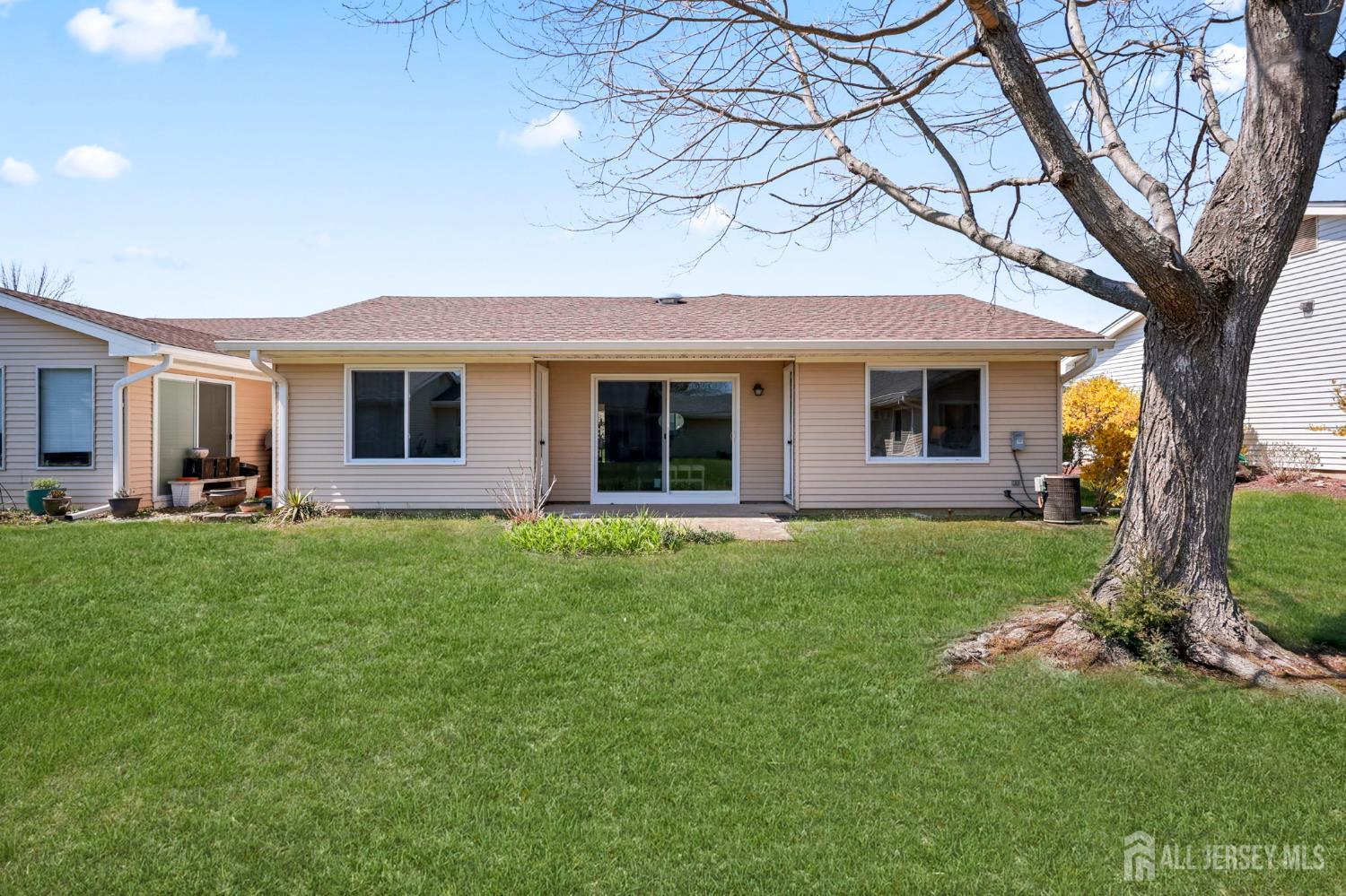 701 Croydon Road, Unit A Monroe Township, NJ 08831 - Photo 28 of 33