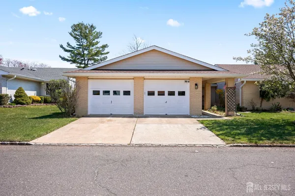 $479,000 | 701 Croydon Road, Unit A, Monroe Township, NJ 08831