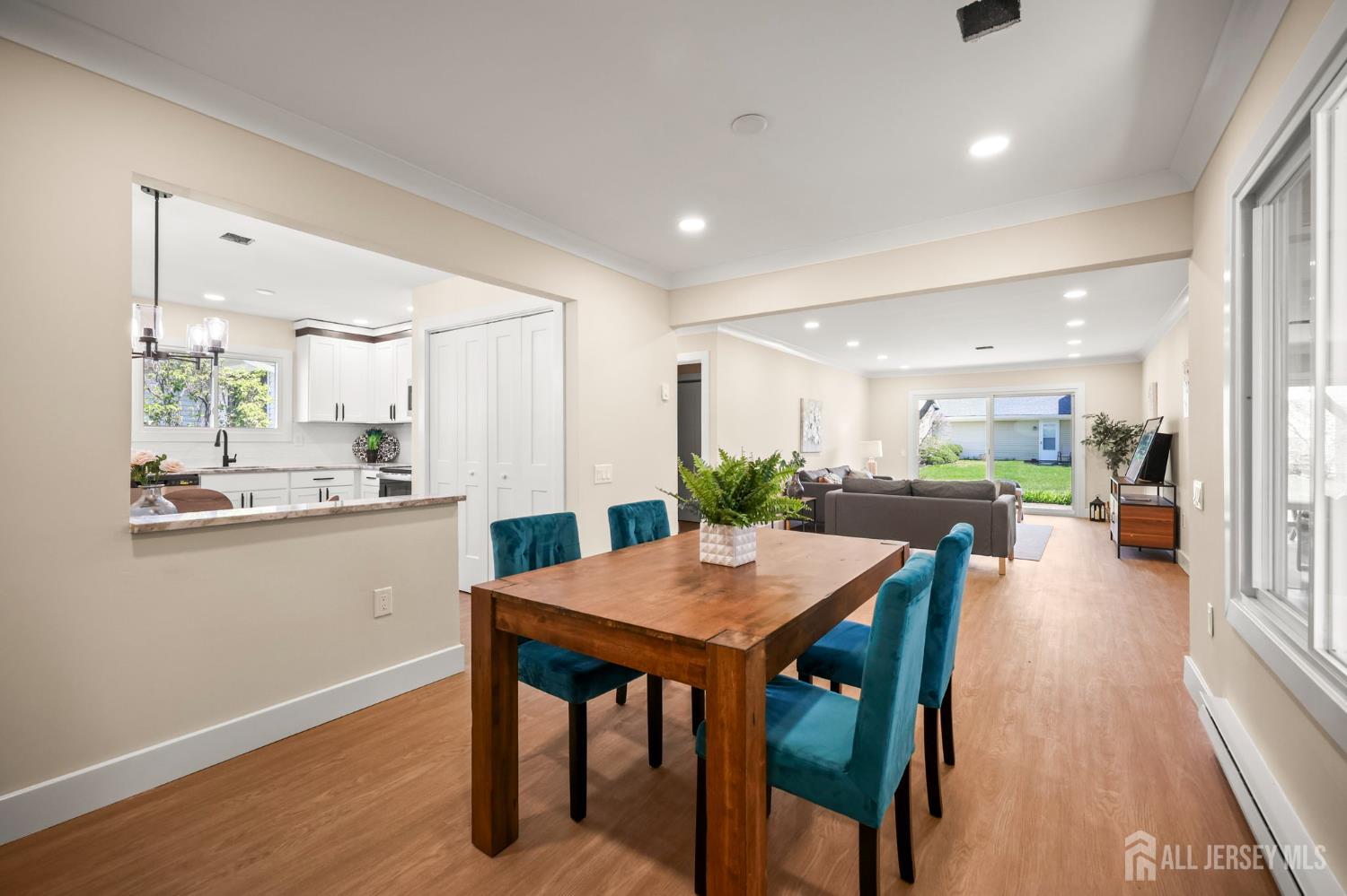 701 Croydon Road, Unit A Monroe Township, NJ 08831 - Photo 7 of 33