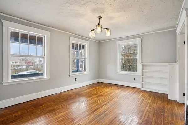$550,000 | 23 Bradford Street, Salem, MA 01970