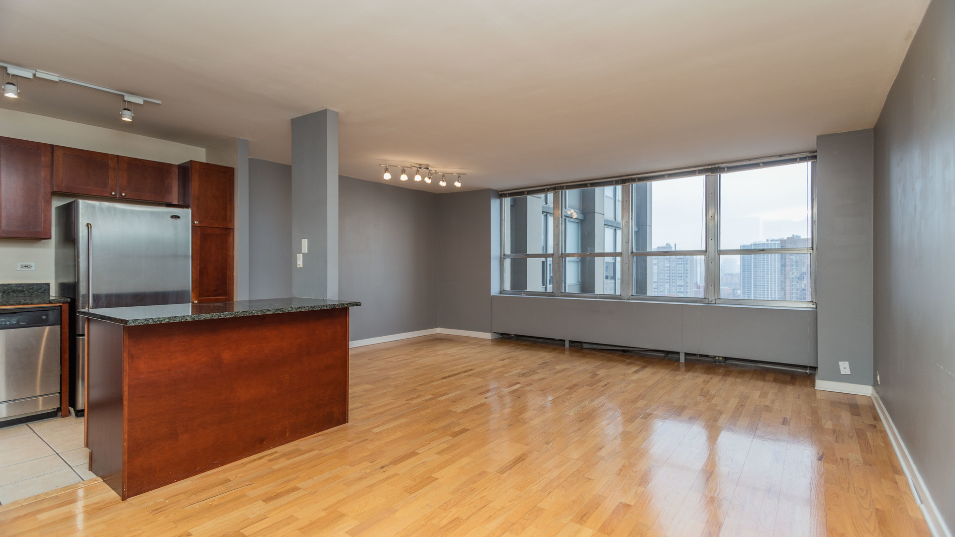 655 West Irving Park Road, Unit 1808 Chicago, IL 60613 - Photo 21 of 25