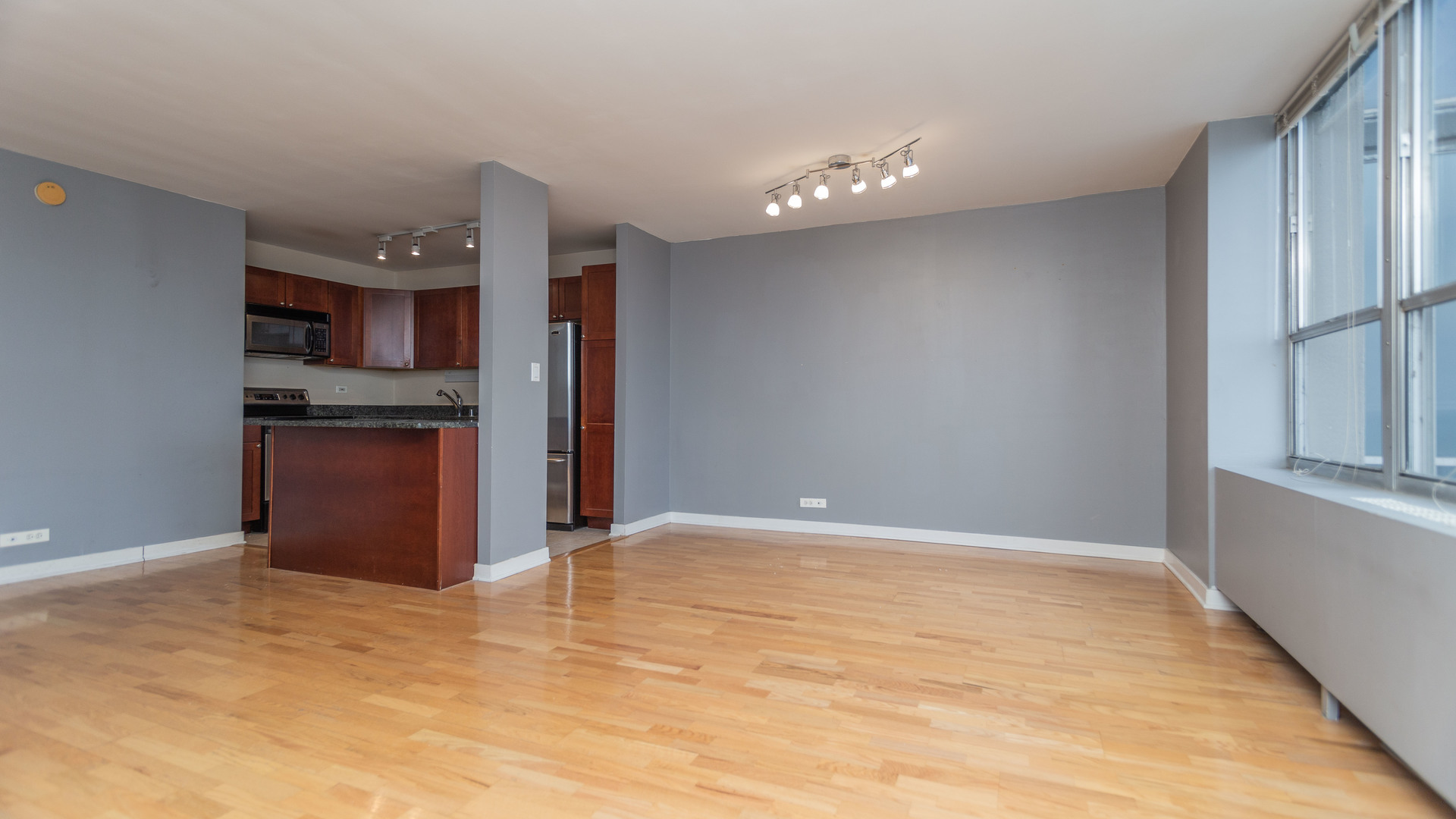 655 West Irving Park Road, Unit 1808 Chicago, IL 60613 - Photo 23 of 25