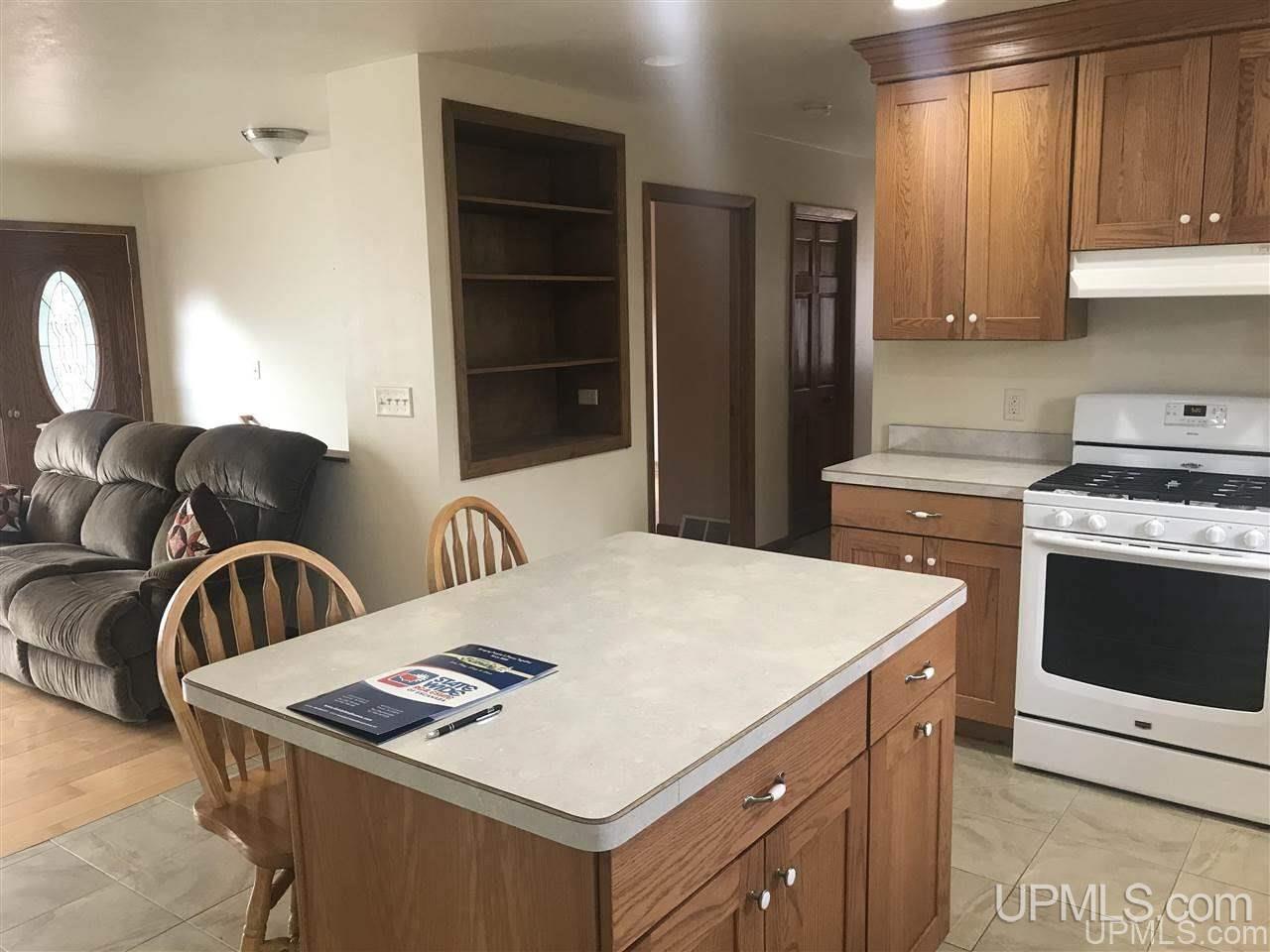 8414 85 Road Gladstone, MI 49837 - Photo 16 of 28 Gallery Image 16