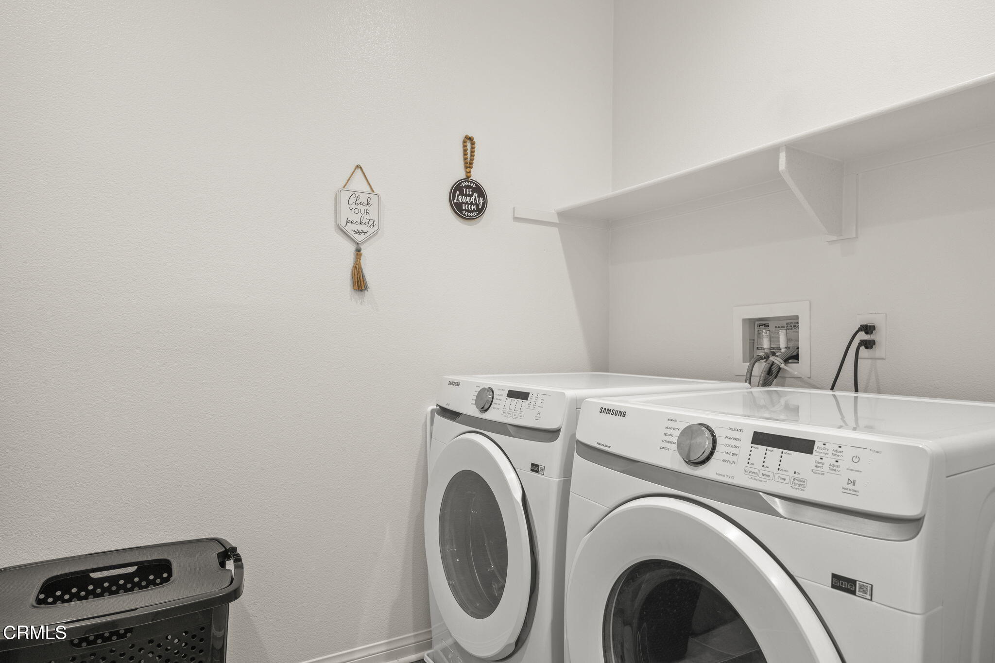 352 Campbell Court Santa Paula, CA 93060 - Photo 23 of 39 37-web-or-mls-Upmarket Media_352 CAM-12