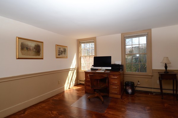 38 Vaughn Hill Road Bolton, MA 01740 - Photo 9 of 30 Gallery Image 9