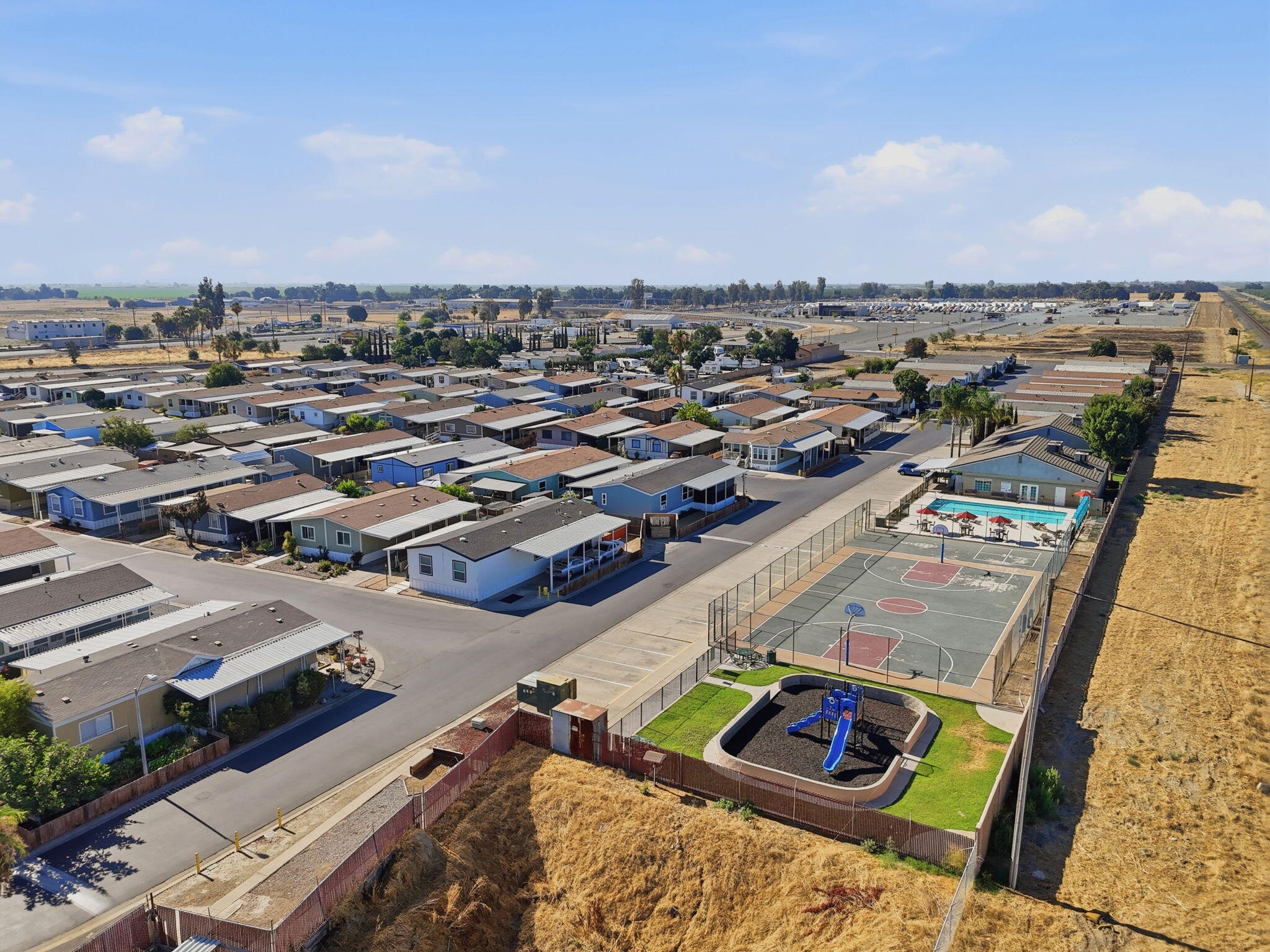 900 East Rankin Road, Unit 142 Tulare, CA 93274 - Photo 34 of 34 37-Drone004