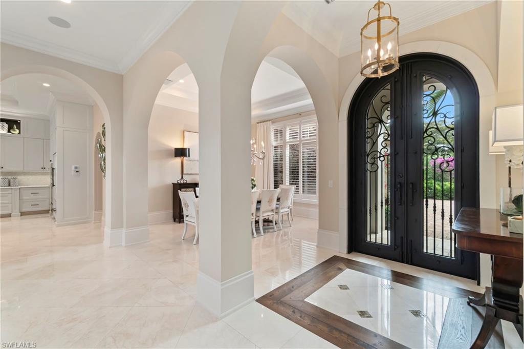 2225 Miramonte Court Naples, FL 34105 - Photo 16 of 50