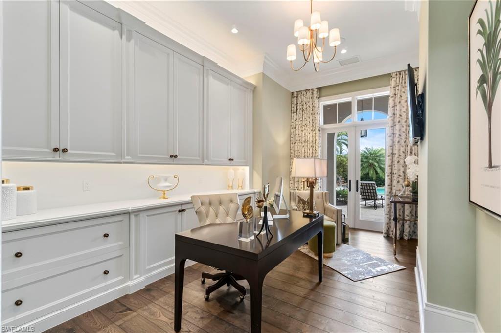2225 Miramonte Court Naples, FL 34105 - Photo 23 of 50