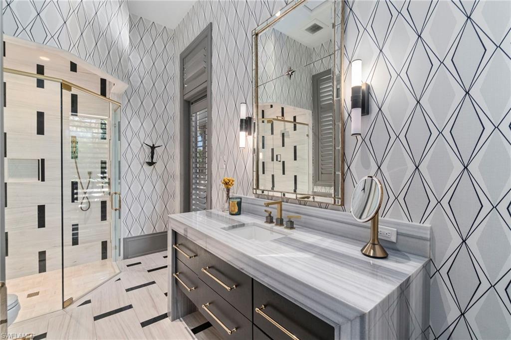 2225 Miramonte Court Naples, FL 34105 - Photo 30 of 50 Detached Casita bathroom