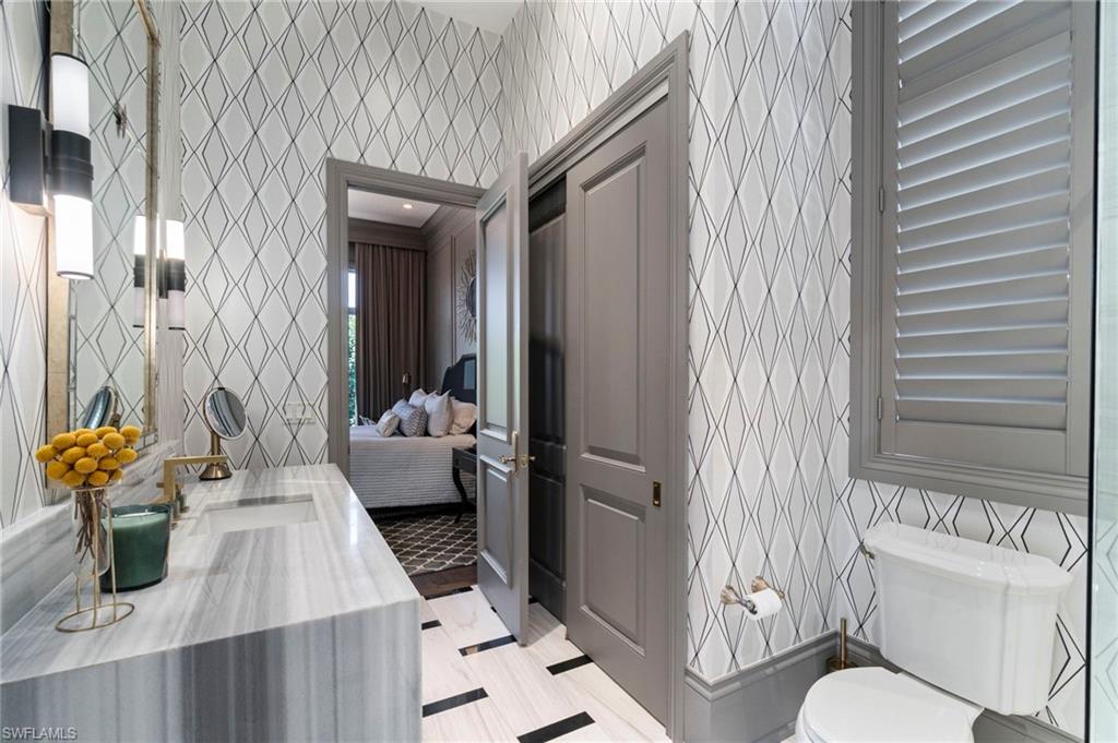 2225 Miramonte Court Naples, FL 34105 - Photo 31 of 50 Detached Casita bathroom