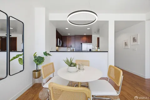 $788,000 | 260 King Street, Unit 1011, San Francisco, CA 94107