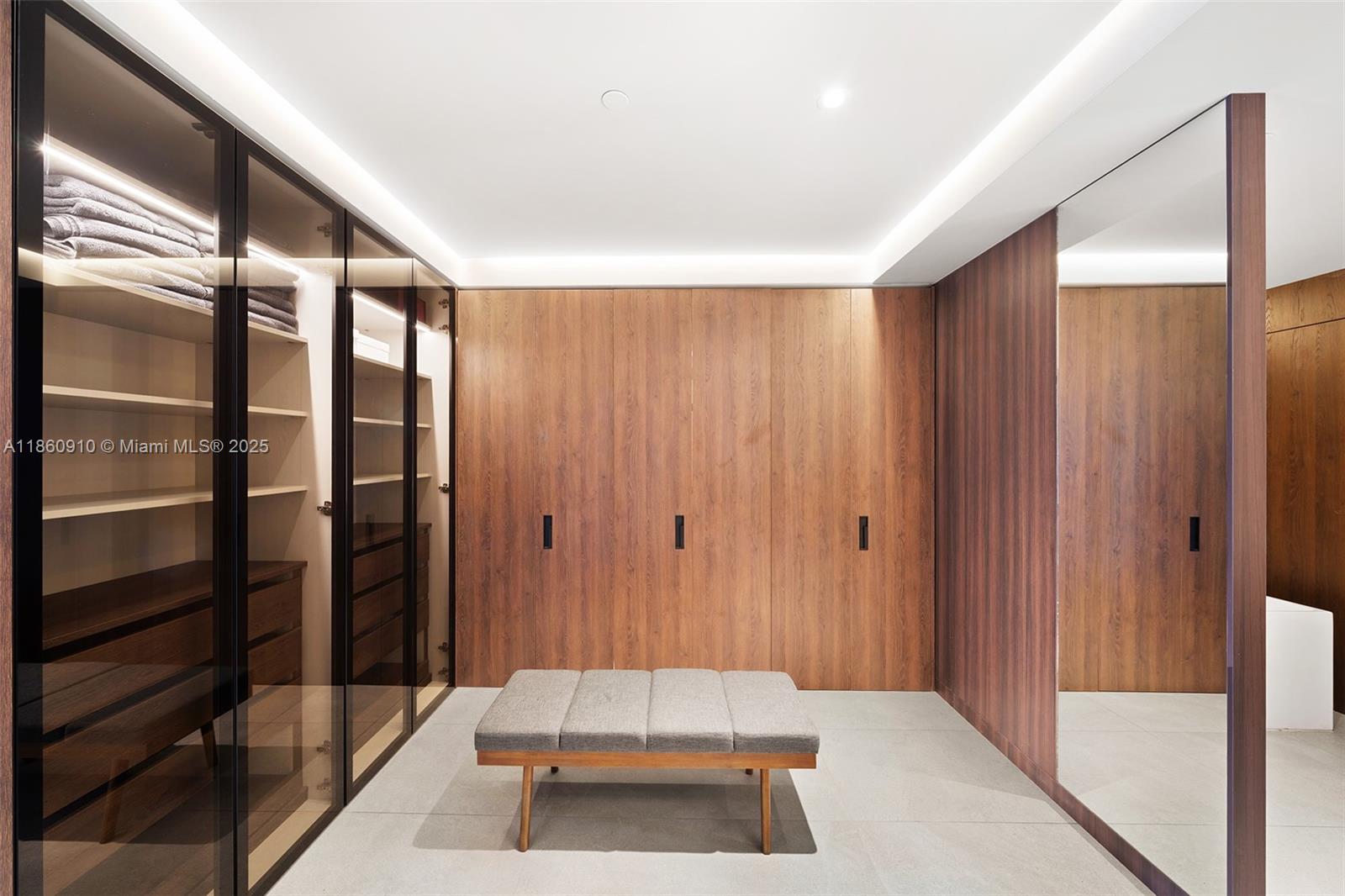 785 Crandon Boulevard, Unit 303 Key Biscayne, FL 33149 - Photo 23 of 57