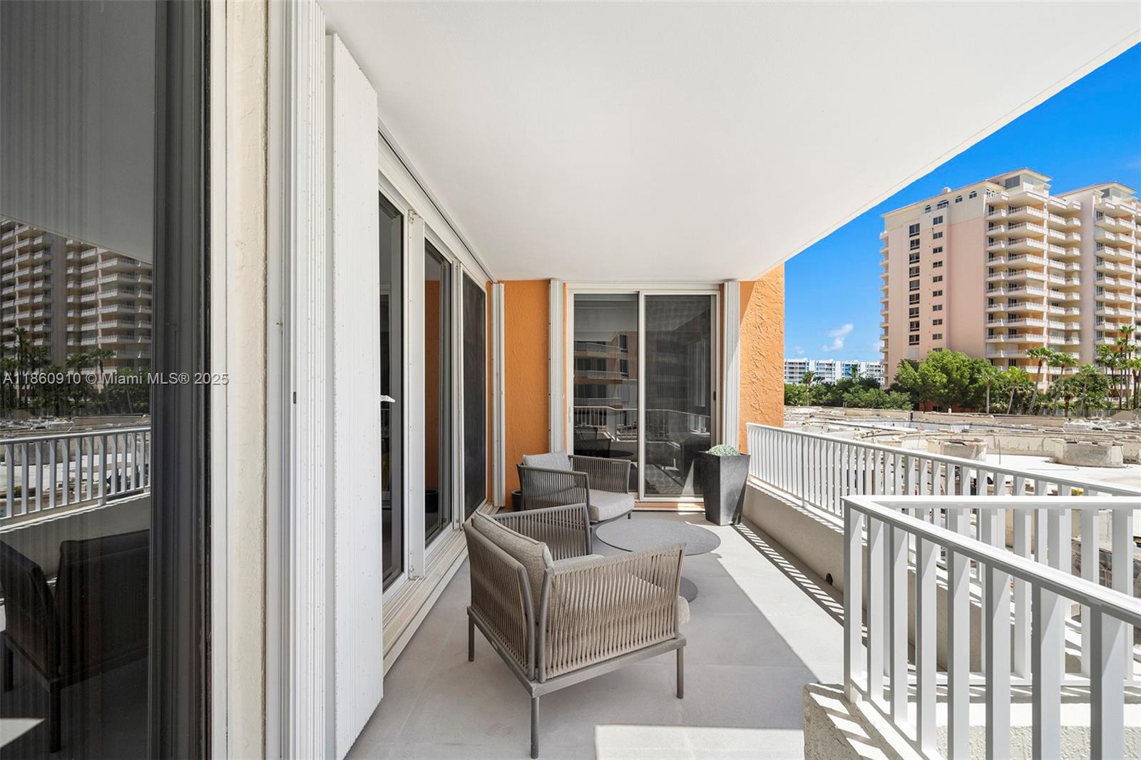 785 Crandon Boulevard, Unit 303 Key Biscayne, FL 33149 - Photo 10 of 57