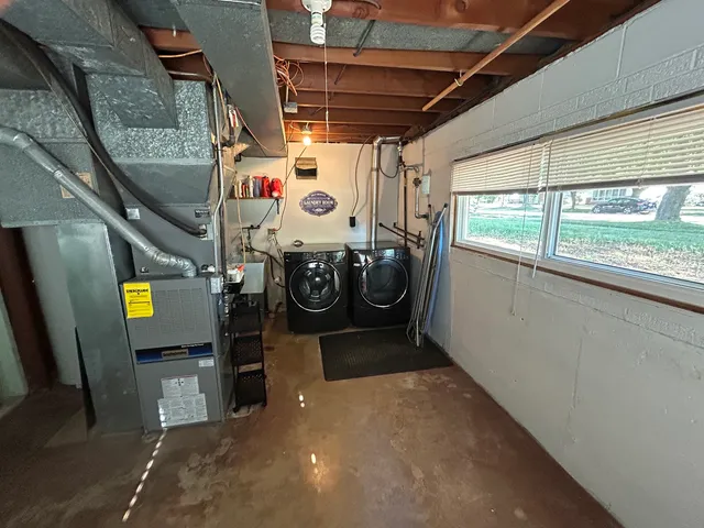 $319,000 | 538 South 7th Street, West Dundee, IL 60118