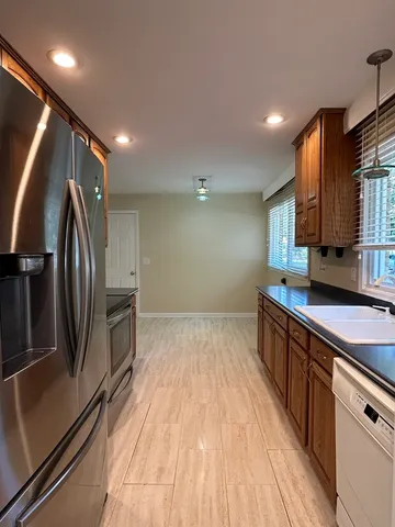 $319,000 | 538 South 7th Street, West Dundee, IL 60118