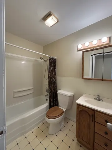 $319,000 | 538 South 7th Street, West Dundee, IL 60118