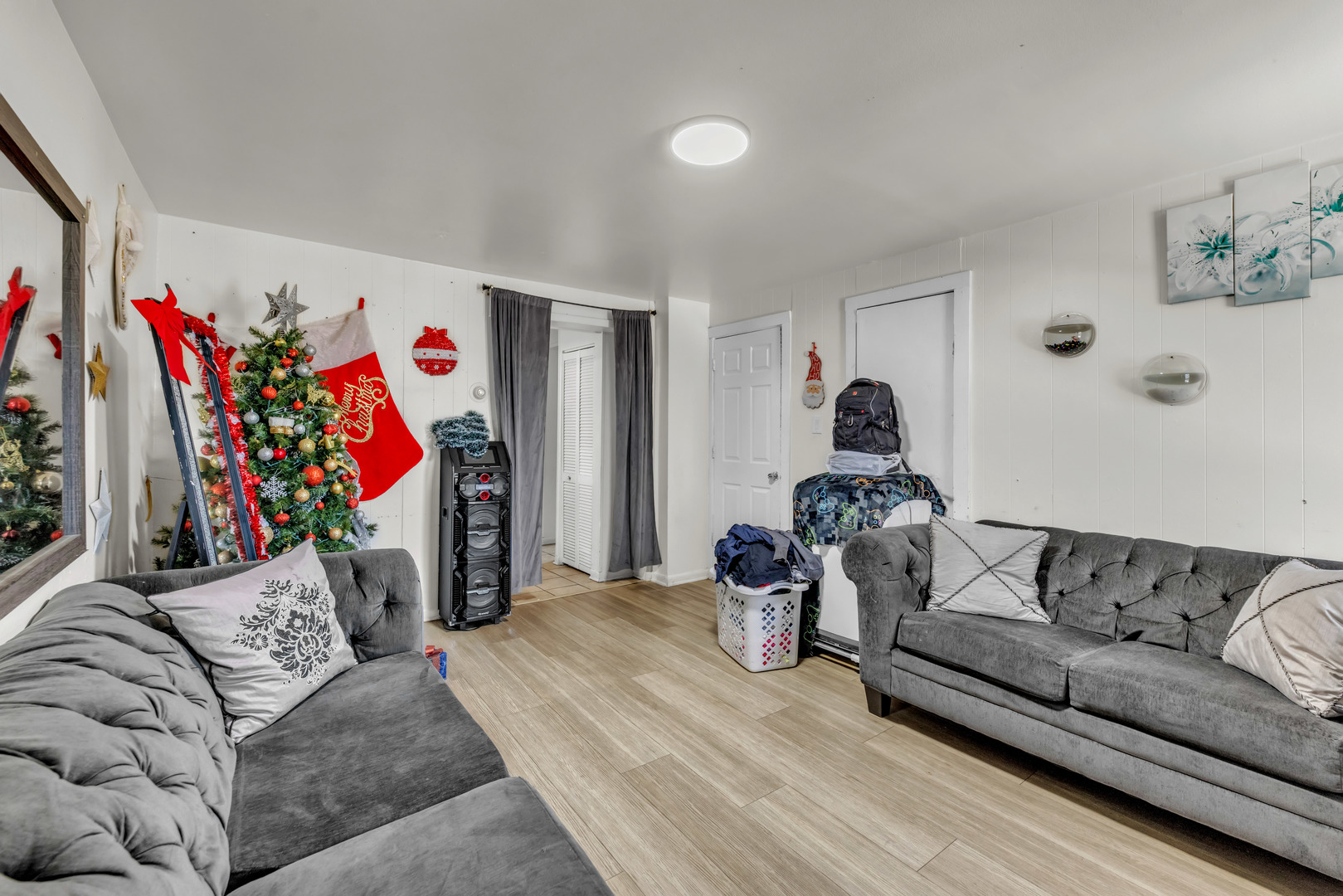 5114 South Justine Street Chicago, IL 60609 - Photo 4 of 37 a living room with furniture and a couch