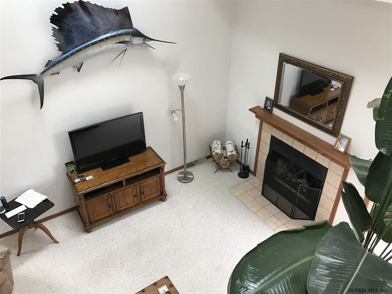 29 Heyden Road Troy, NY 12180 - Photo 6 of 24 Photo 6