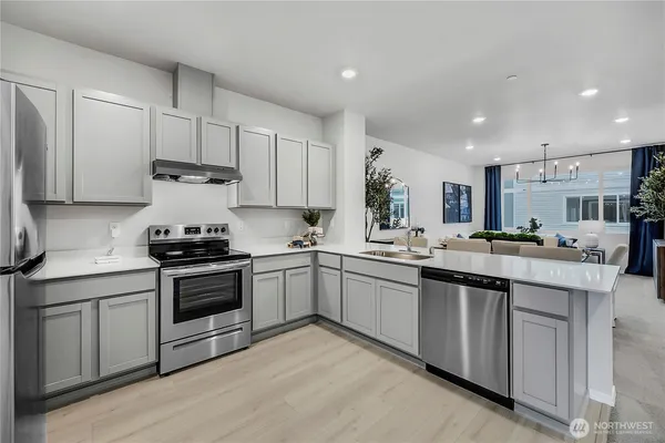 $549,950 | 34116 Emerald Ridge Avenue Southeast, Black Diamond, WA 98010