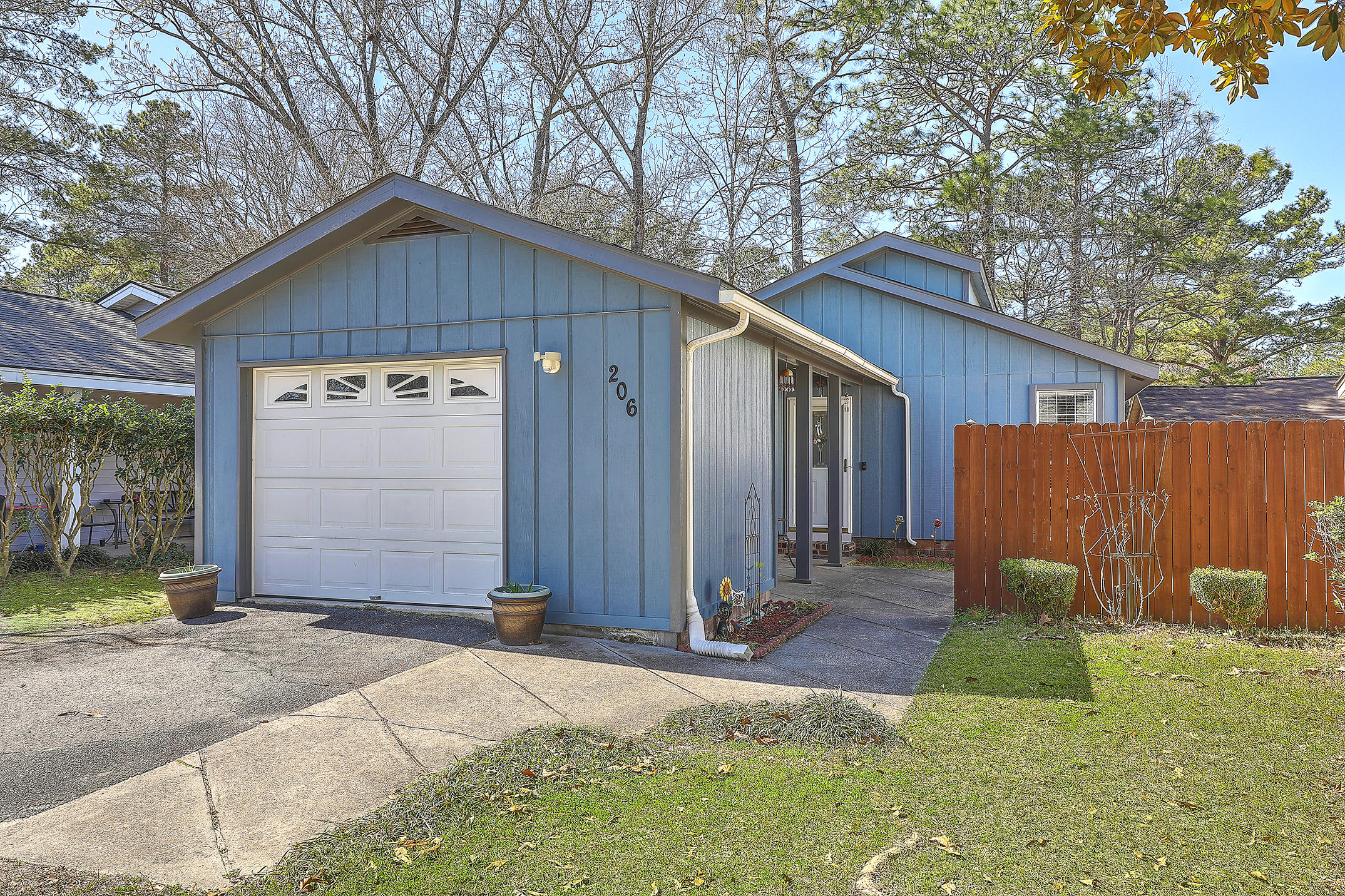 206 Pebble Creek Road Summerville, SC 29486 - Photo 1 of 15 1R3A7270_1_2_3_4_5_6